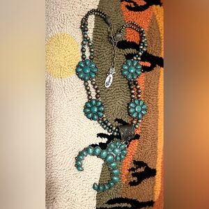 Turquoise Floral Necklace